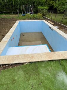 ec6a327e-25ee-4614-b488-4804eed2e487